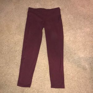 Maroon sport leggings